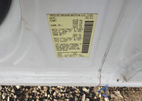 2013 Nissan Nv Cargo Nv2500 Hd Sv V6 z USA, uszkodzony, nr VIN 1N6BF0KY6DN106873